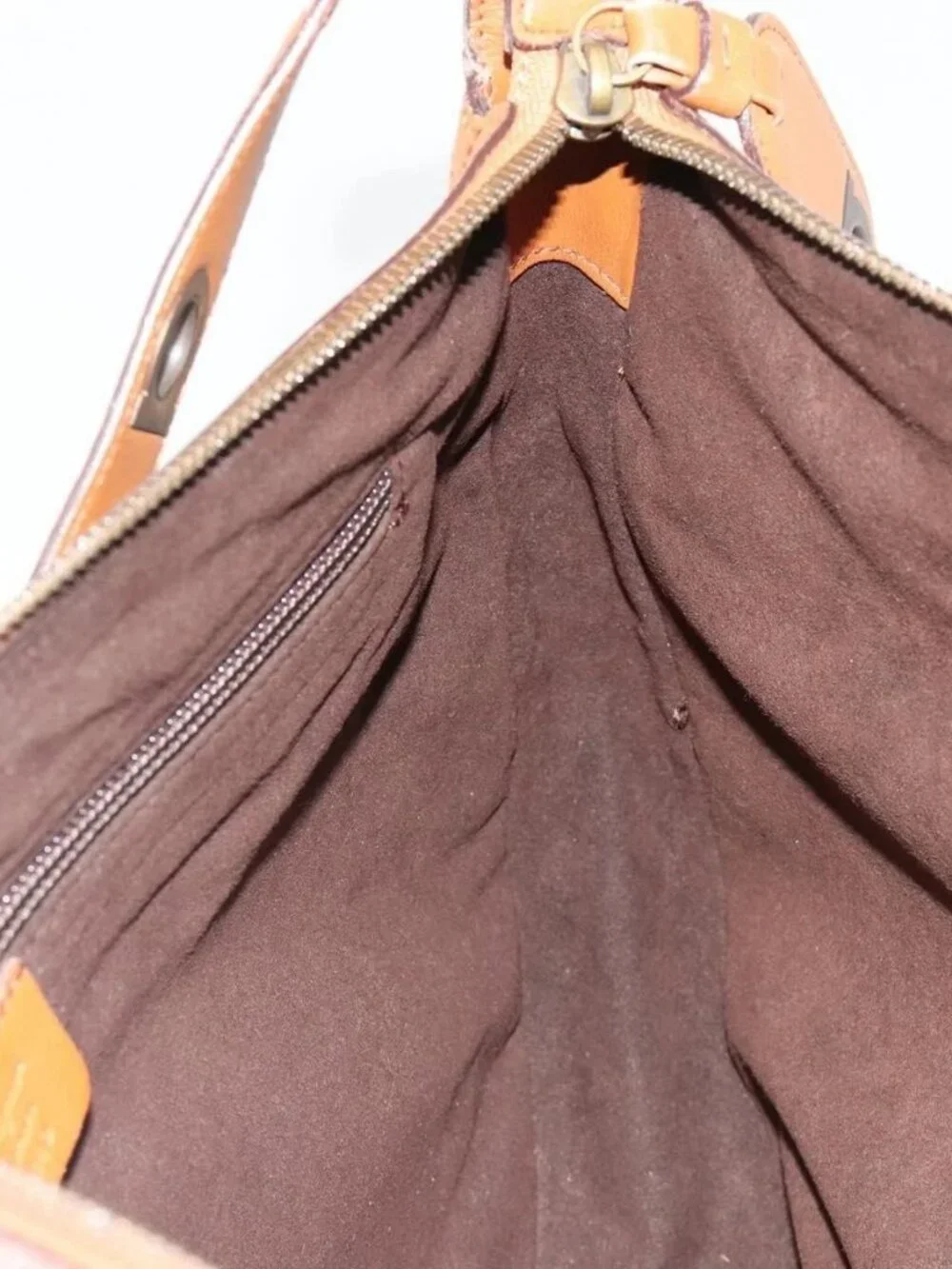 Salvatore Ferragamo Shoulder Bag Leather Brown Auth 186806A